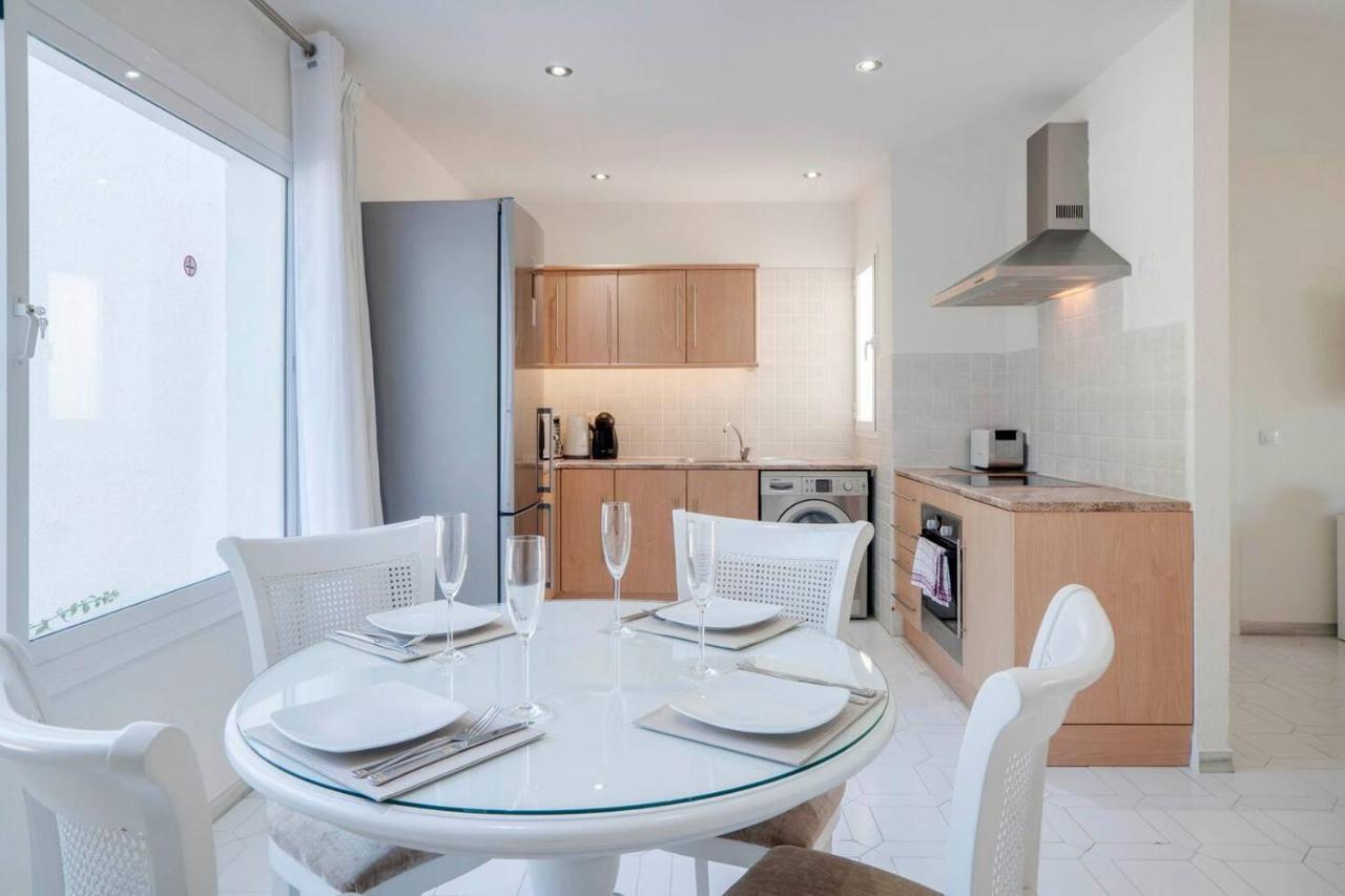 Miraflores Apartment Михас Экстерьер фото